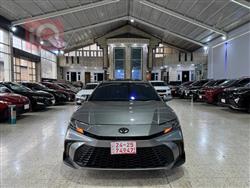 تۆیۆتا کامری